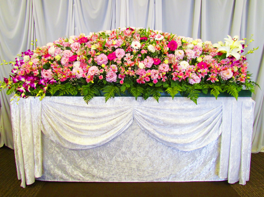家族葬の市民葬祭、お花で送る家族葬